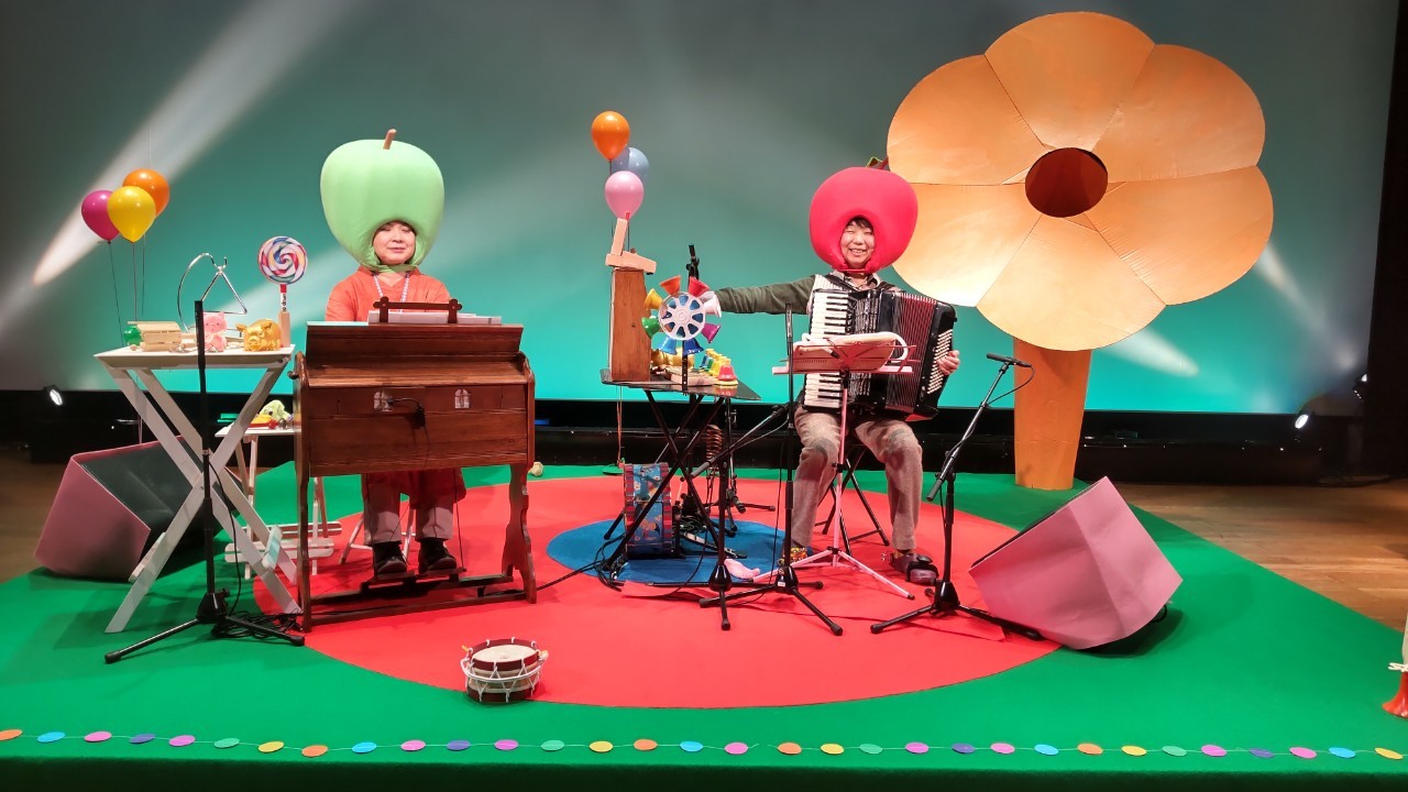 0・1・2シアター　ネコトピア　おもちゃ楽器が奏でるワクワクコンサート！　のチラシ